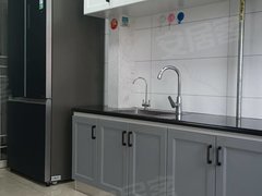 公主岭公主岭城区迎宾路紫金公馆电梯10楼，可短租全包，可年租费用自理出租房源真实图片