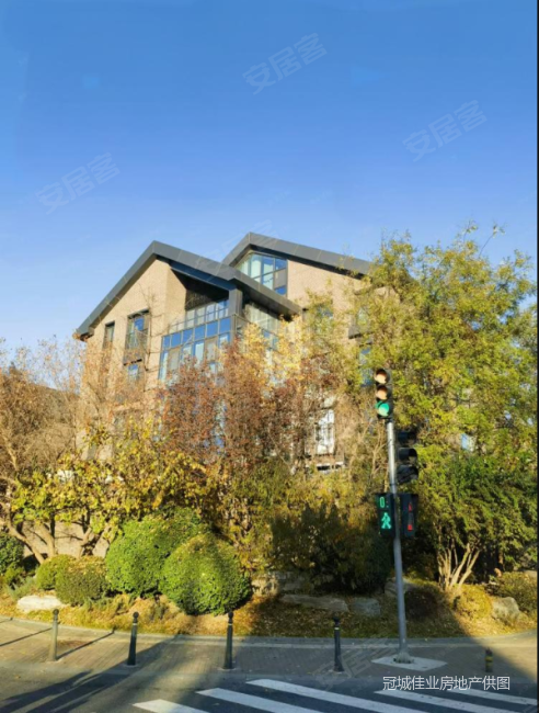 万柳书院  一层下跃有院 豪宅 5.4折   一口价6285