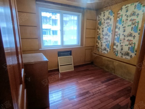 天津塘沽胡家园街乐达里乐达里 3室2厅1卫 配套齐全 电梯房 115平出租