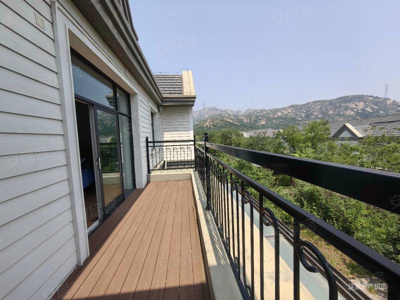 大溪谷三期精装修别墅 南北院子 地上两层 四南卧室