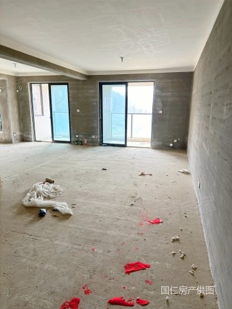 临安 买大三房 门口就是博物馆,环境优美 还带个车位哦,和煦锦庭二手