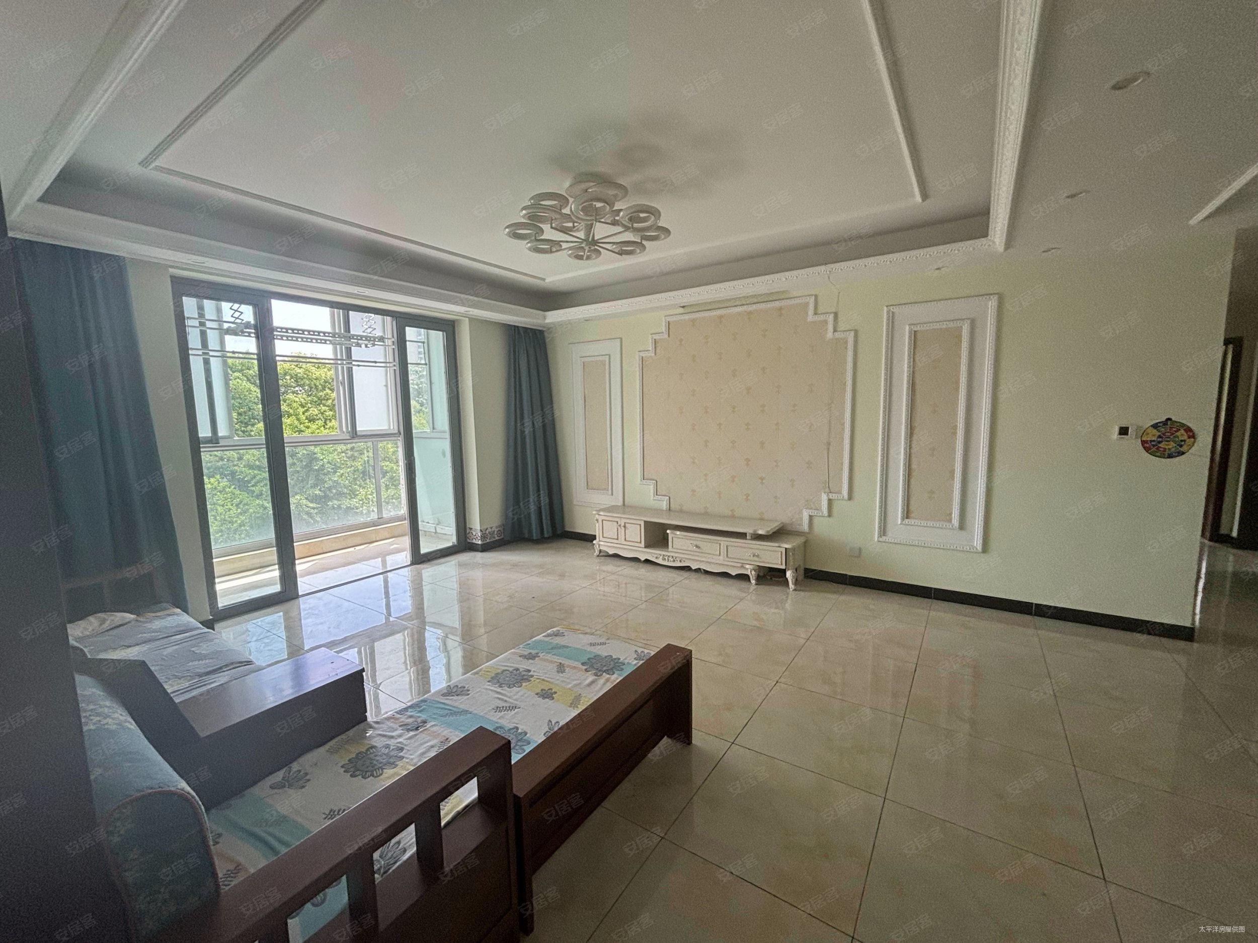 万源城朗郡 近医院 购物方便 交通便利 低容积 临地铁