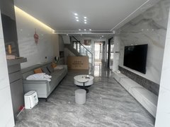 石狮石狮服装城世茂摩天城出租城东七小德辉泰禾广场附近国宾1号复式4房独立主卧家具齐全出租房源真实图片