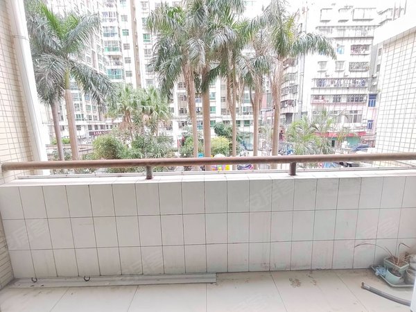 【多图】聚福花园,莲塘租房,聚福花园四室一厅 厅出阳台南北通透 户型