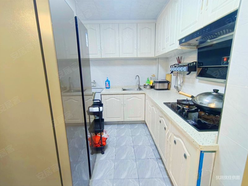 次新小区无非税精装修中间楼层视野开阔,长安锦尚城二