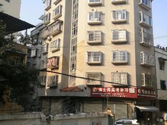 铜仁碧江碧江城区DSD滴士得梁山堰公寓 2室1厅1卫出租房源真实图片