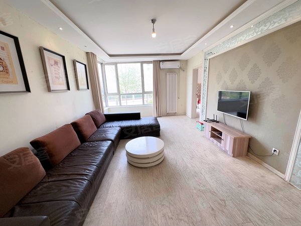 青岛黄岛石油大学龙城御苑新上  长江路  地铁口  龙城御苑  繁华里