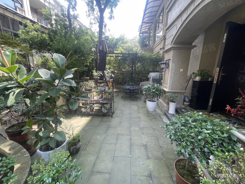 复地花屿城(c区) 精装修 小区新 商品住宅 电梯房