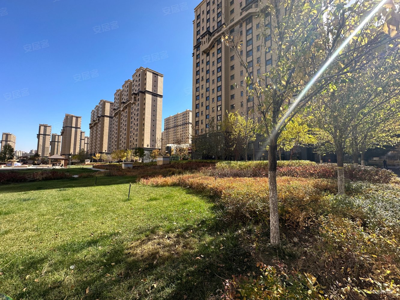 沙区西山近八一紫金城紫祥园109平三室两厅一卫南北通透