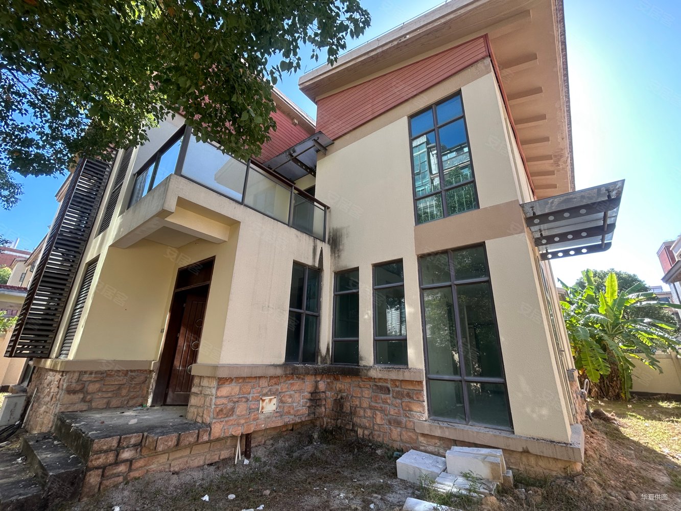 盘龙湾(别墅)5室2厅3卫420㎡南北1100万