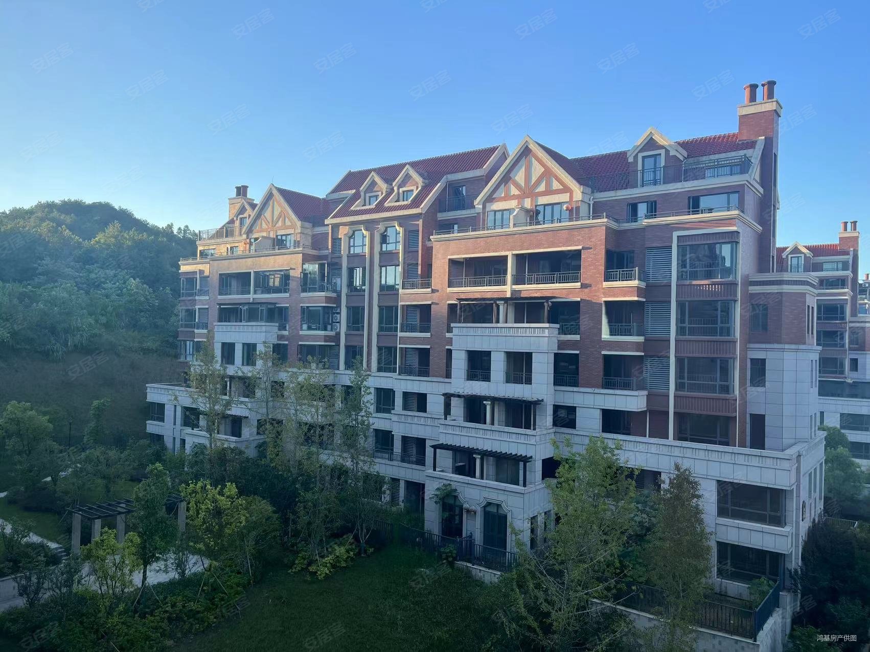 嘉圆悦山居3室2厅2卫128㎡南北116万