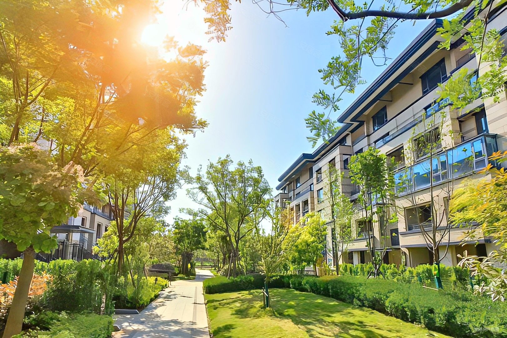 房 洋房别墅区 洋房好楼层 业主急售85万带车位东边户,绿地香湖湾3号