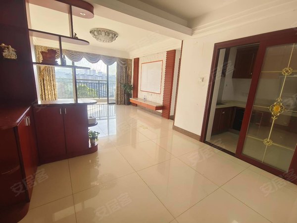 深圳龙华民治荔苑大厦龙华民治近展华学校港深国际127写字楼一站就到