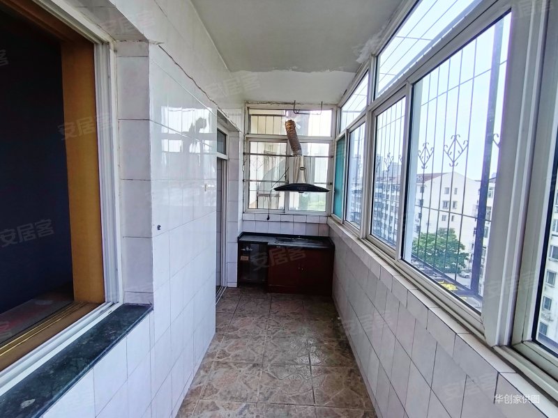 大寺 龙居9区 有阁楼 大产权 满五年业主诚心卖随时看房,龙居花园九区