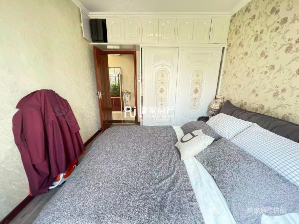 黄河北 正规商品房 南北通透 装修好 环境好 楼龄新 大两居,天源九号