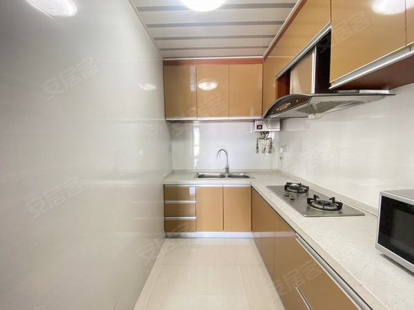 常州天宁红梅新城尚东区花园(西区商住楼)天宁区红梅附近,红星美凯龙旁边尚东区精装单室套出租,可以付一出租房源真实图片