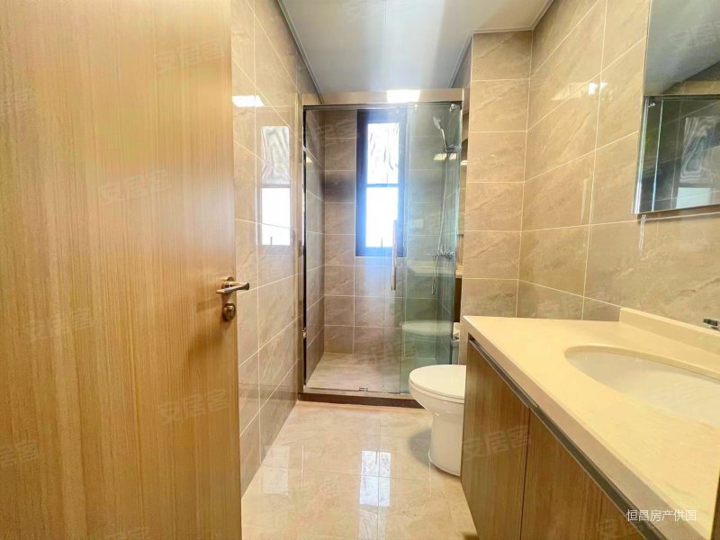 城南中心次新小区正荣润棠府三房两卫精装全新