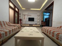 嘉鱼嘉鱼城区嘉鱼市区茶庵新转盘旁 女婿街精装三室出租 邻近电信大楼江樱花园出租房源真实图片