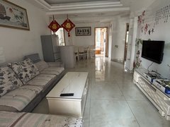 苏州常熟东南开发区东南开发区 薇尼诗精装 三室二厅二卫拎包入住采光好价格美丽出租房源真实图片