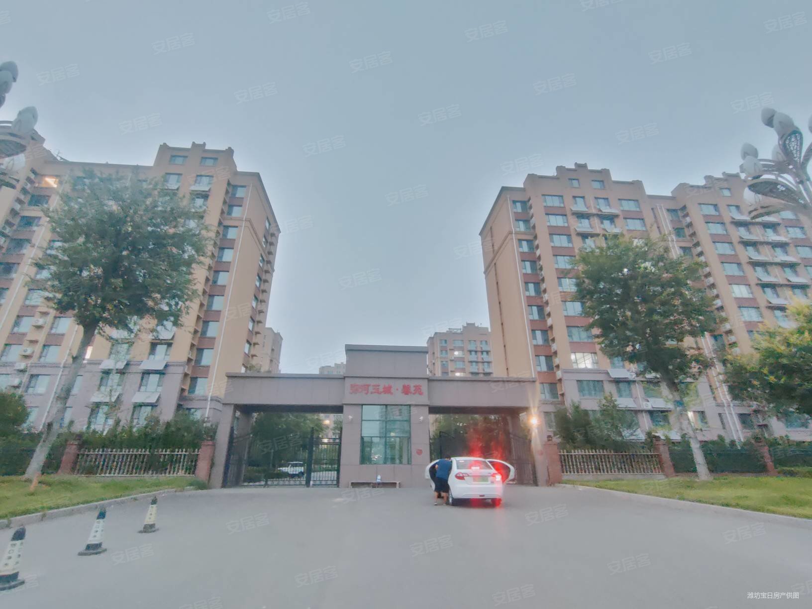 上世纪风华弥河玉城馨苑精装短住3室带车位储藏室满二