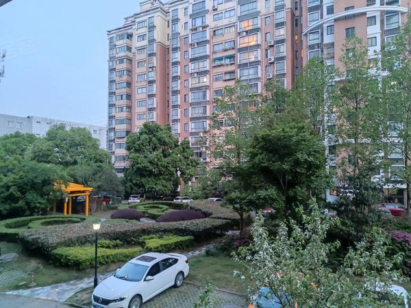 苏州常熟万达广场虞山国际花园虞山国际花园,南北通透,2房2厅,好停车