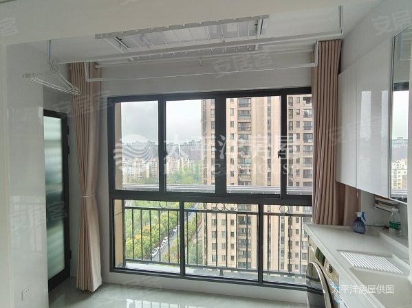 保利叶上海(一期公寓住宅)3室2厅1卫88.24㎡南435万