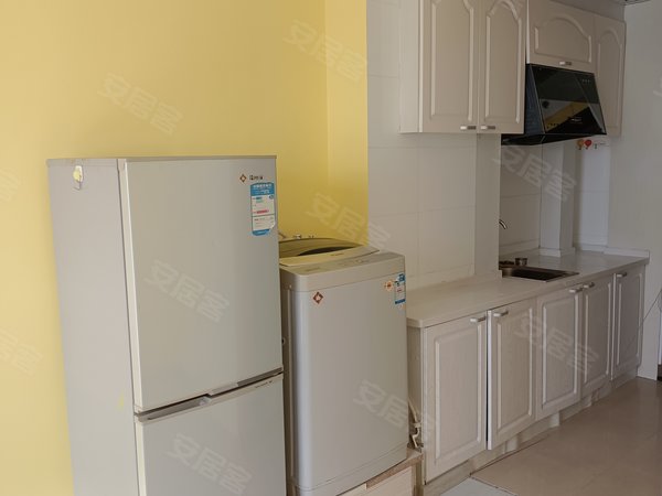 延边延吉延东区恒基嘉园k月付k短租 大连海润旁恒基嘉园 简装 阳面