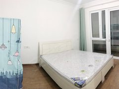 青岛黄岛隐珠碧桂园翡翠台 3室2厅2卫出租房源真实图片