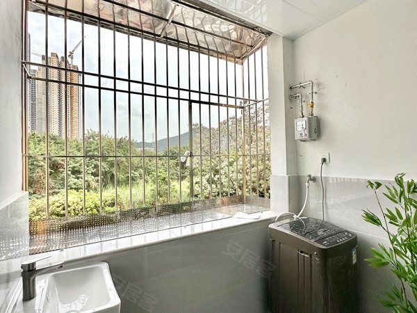 康宁医院近比亚迪3号门精装两房带家私家电拎包入住,坪山租房-深圳58