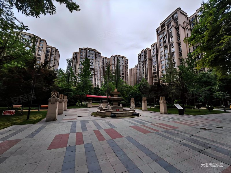 金港华府套四出售周边配套设施齐全11088平挂价216