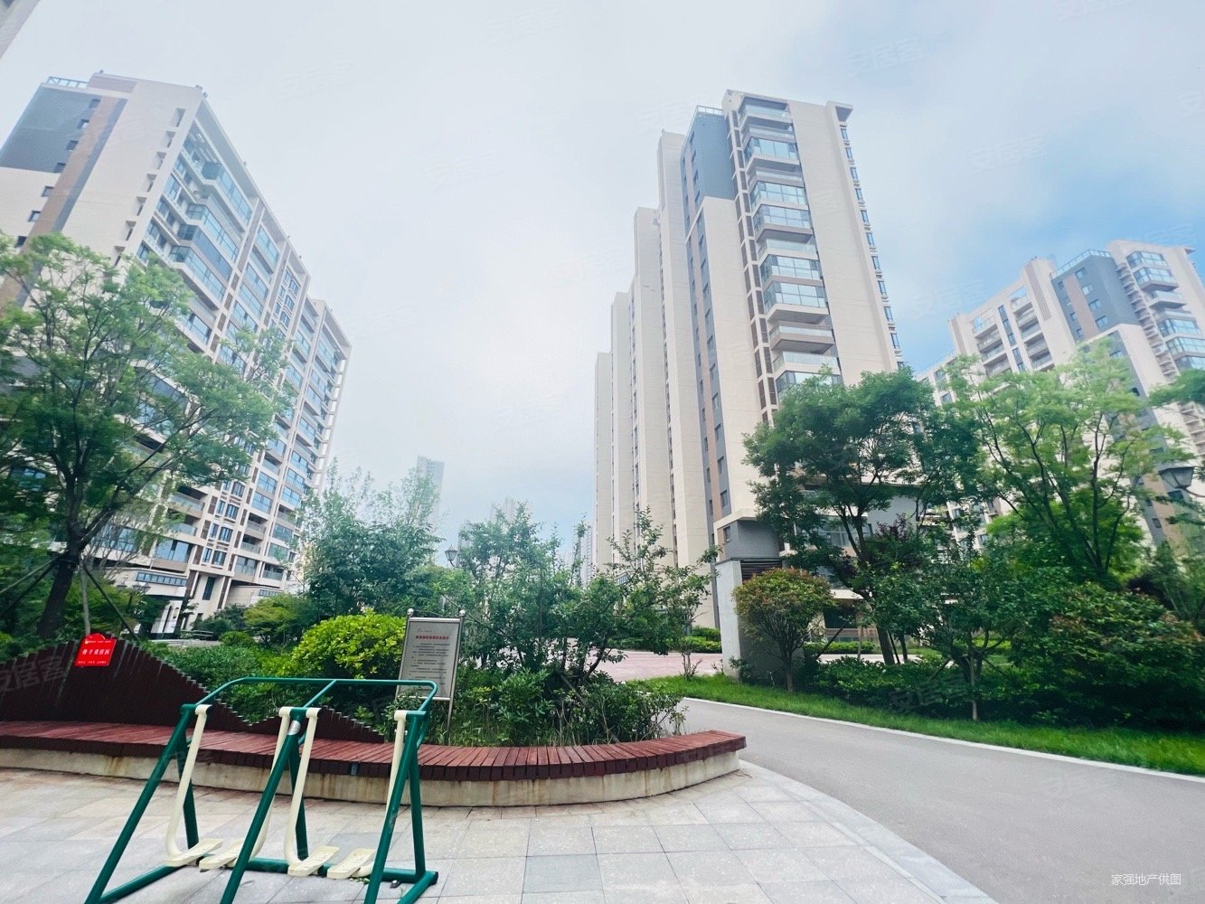 星光岛二期玫瑰园二手房,153万,3室2厅,2卫,139.7平米-青岛安居客