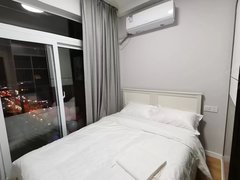 邵阳双清金百汇商业街次卧合租 无中介费 聚泰华府小区电梯房 停车方便免费出租房源真实图片