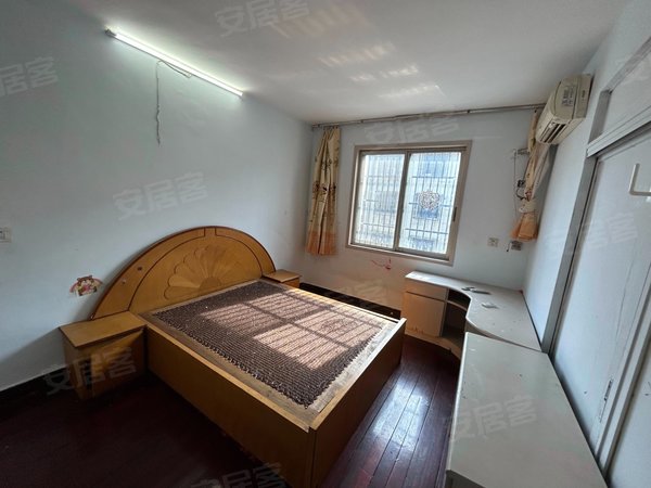 宁波余姚余姚市区富巷新村北6小区富巷北6 四楼 两室 朝南 配套齐全