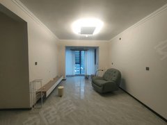 阿克苏库车库车城区江南御 3室1厅1卫出租房源真实图片