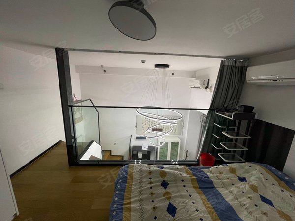 深圳福田华强北恒邦壹峯恒邦壹峯精装复式一房一厅,拎包入住,价格优