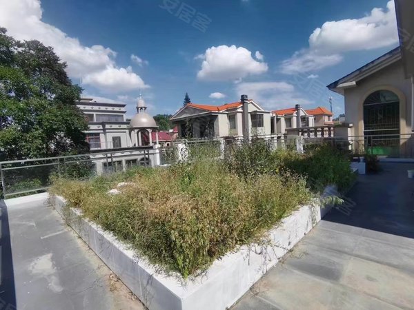 广州番禺大石大石礼村三号线 大石地铁站 新月明珠 附件专人管理 干净