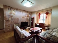 雅安雨城羌江南路美雅丽景，套三双卫，1450元一月，2台空调出租房源真实图片