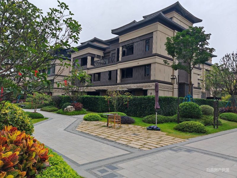 柳州房产网>柳州二手房>城中二手房>静兰二手房>建发磐龙府>