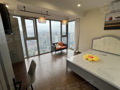 重庆江北观音桥观音桥,步行街楼上,超大落地窗,随时在房间看喷泉,压一付一出租房源真实图片