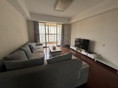 镇江京口宗泽纪念公园优山美地花园(北区) 3室2厅2卫 精装修 南北通透出租房源真实图片