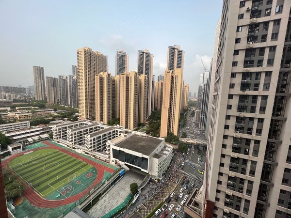 深圳南山大冲大冲新城花园科学科学园旁大冲新城花园两房一厅精装修