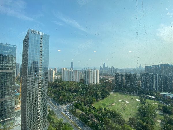 深圳南山华侨城绿景美景广场高层 朝南向两房 视野开阔看深圳湾海景
