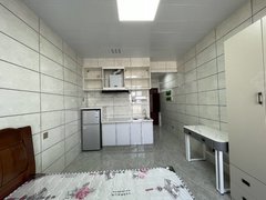 昌乐昌乐城区体育公园下楼中百大厦 精装公寓家具家电齐全拎包入住看房方便出租房源真实图片