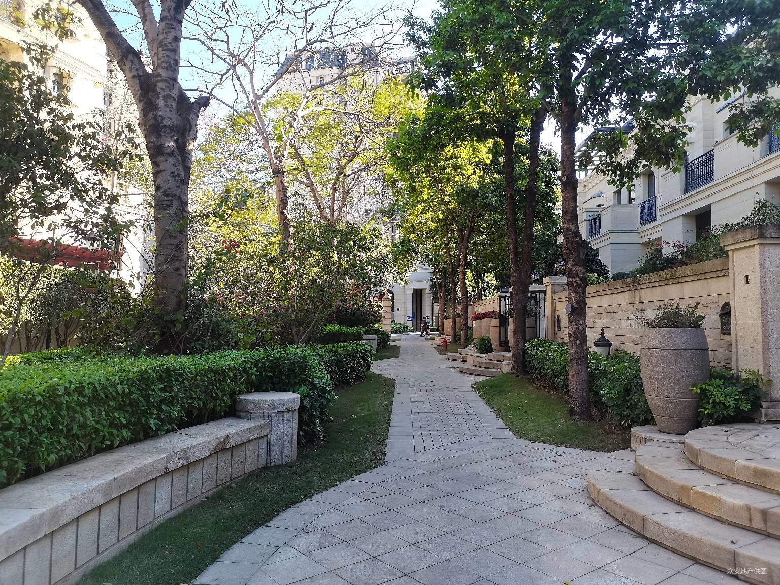 金地天悦湾别墅