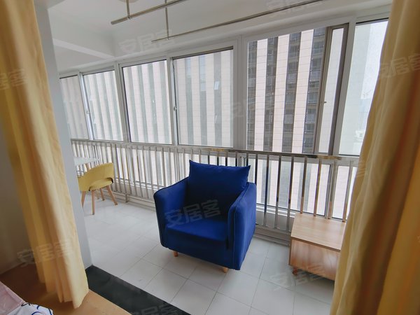 西安经开区城市运动公园合力佳苑押一付一 包水电 全家电 源利国际城