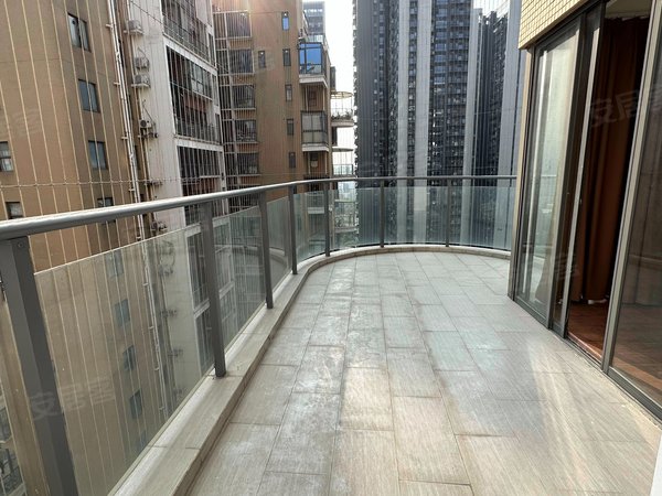 深圳宝安沙井景盛豪庭景盛豪庭  南北通透带大阳台大四房出租房源真实