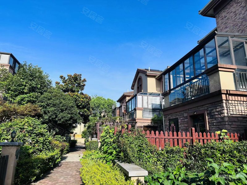 绅园一线湖景联排别墅 带私家车库 ,随时安排看房,绅园(昆山市)二手房