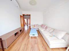 昆明官渡吴井路吴井路市三医院旁福景花园6楼精装三室出租 带家具洗衣机出租房源真实图片