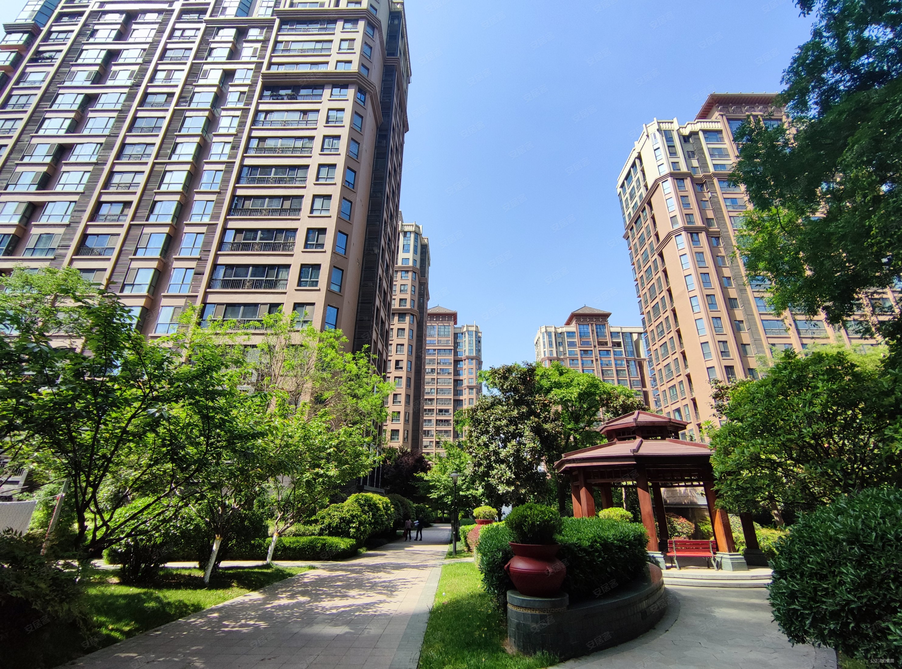 融侨曲江观邸4室2厅2卫151.57㎡南北338万