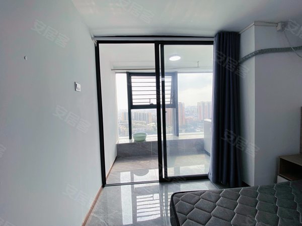 【多图】鹅潭汇soho,滘口租房,房东直签全新新楼小区电梯新招租客配置